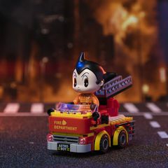 ASTRO BOY - Fire Engine - Building block-thumb-1
