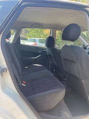 Ford Focus 2000 FOCUS 1.4-thumb-4