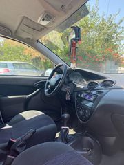 Ford Focus 2000 FOCUS 1.4-thumb-5
