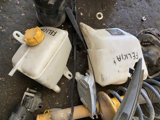 ΔΟΧΕΙΑ ΝΕΡΟΥ ΥΑΛΟΚΑΘΑΡΙΣΤΗΡΩΝ ΜΟΤΕΡ SKODA FELITSIA