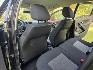 Volkswagen Polo 2013-thumb-16
