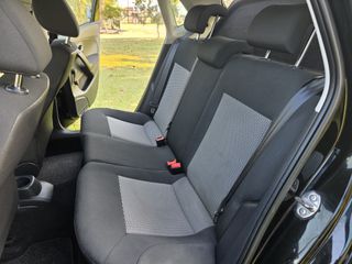 Volkswagen Polo 2013-thumb-17