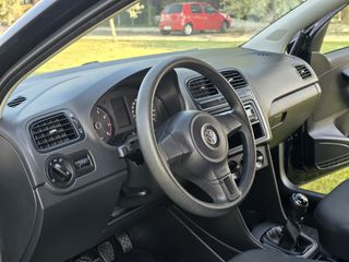 Volkswagen Polo 2013-thumb-19