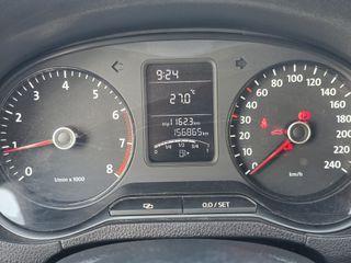 Volkswagen Polo 2013-thumb-28