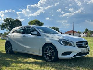 Mercedes-Benz A 180 2013 URBAN//FULL/EXTRA./TOP-thumb-8