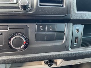 Κλούβα Volkswagen 2018 T6 * 4MOTION * 150 PS * L1-H1 * KAPO *-thumb-1