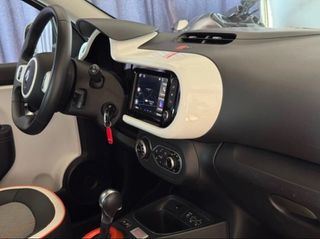 Renault Twingo 2021-thumb-11