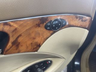 Mercedes-Benz E 200 2009-thumb-22