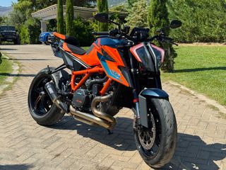 KTM 1290 Super Duke R 2021 TRACK PACK +