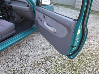 Nissan Micra 1996 ΙΣΤΟΡΙΚΟ 1000cc 16V-thumb-26