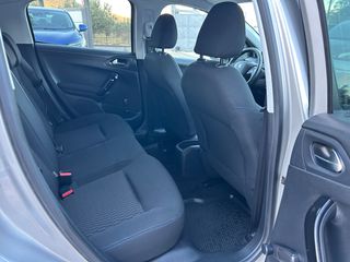Peugeot 208 2018 1.2 PURETECH 82 STYLE-thumb-30