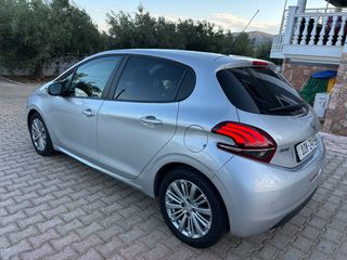 Peugeot 208 2018 1.2 PURETECH 82 STYLE-thumb-9