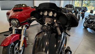 Harley Davidson Touring Street Glide Special  2014 CVO Look-thumb-1