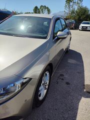 Mercedes-Benz A 180 2020-thumb-25