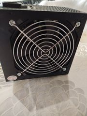 Τροφοδοτικό 550 Watt με όλες τις συνδέσεις καλώδια