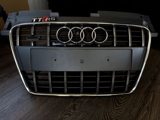 Μάσκα Audi tts 8j mk2
