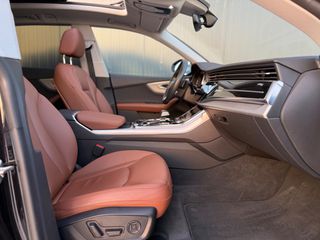 Audi Q8 2018 *QUATTRO*PANORAMA*S LINE*FULL EXTRA*-thumb-32