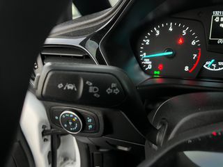 Ford Fiesta 2019-thumb-50