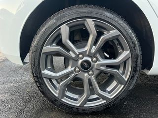 Ford Fiesta 2019-thumb-24