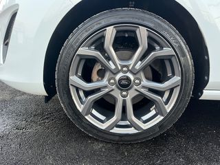 Ford Fiesta 2019-thumb-26
