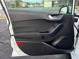 Ford Fiesta 2019-thumb-35