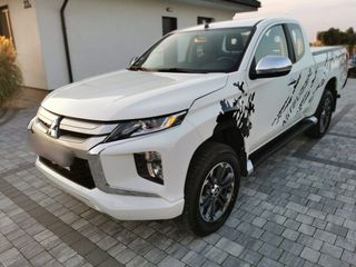 Mitsubishi L200 2022
