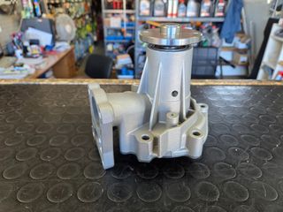 Αντλία νερού MITSUBISHI HYUNDAI KIA 2.500cc TD