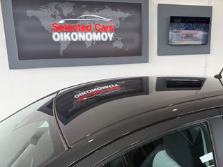 Toyota Yaris 2018 1.5 HYBRID Collection Bi-Tone-thumb-25
