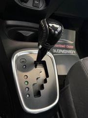 Toyota Yaris 2018 1.5 HYBRID Collection Bi-Tone-thumb-49