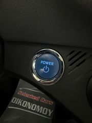 Toyota Yaris 2018 1.5 HYBRID Collection Bi-Tone-thumb-39