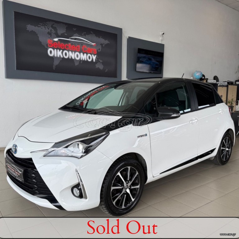 Toyota Yaris 2018 1.5 HYBRID Collection Bi-Tone