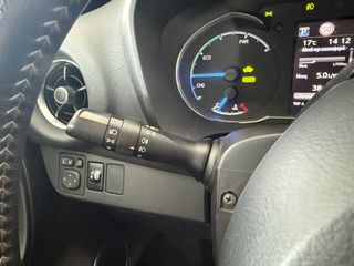 Toyota Yaris 2019 1.5 HYBRID STYLE PANORAMA * ΔΕΡΜΑ ALCANTARA *-thumb-30