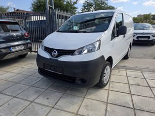 Nissan NV 200 2016-thumb-1