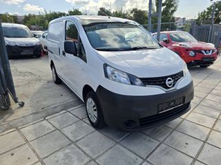 Nissan NV 200 2016-thumb-15