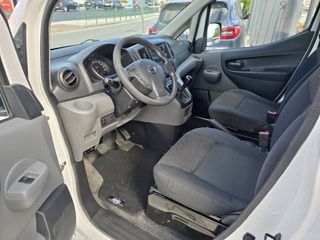 Nissan NV 200 2016-thumb-22