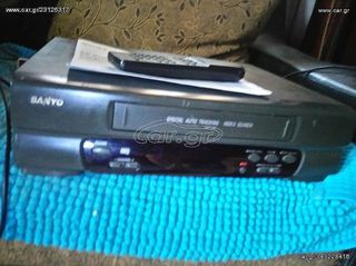 VIDEO SΑNYΟ  σε άριστη κατάσταση λειτουργικό KAI  VIDEO ME DVD  ,,,LG έκαστος 220  ευρω  Αν θέλετε δεστε όλες τις αγγελίεςμου κάτω από το όνομαμου ευχαριστώ γιατο χρόνοσας.