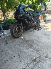 Yamaha YZF 600 2003 R6-thumb-2