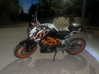 KTM 390 Duke 2015