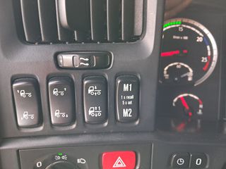 Scania 2016 R580-thumb-3