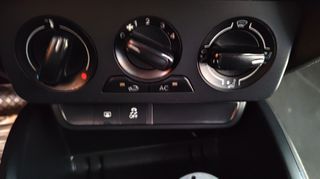 Audi A1 2012 TDI AMBITION S TRONIC ΤΙΜ.ΠΟΛΛ-ΟΘΟΝΗ-NAVI-BLUETOOTH-ΖΑΝΤΕΣ-thumb-20