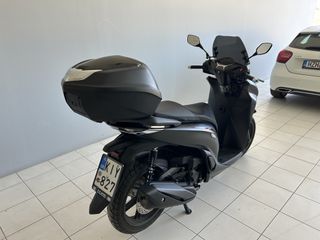 Honda SH 350i 2024 Sporty-thumb-5