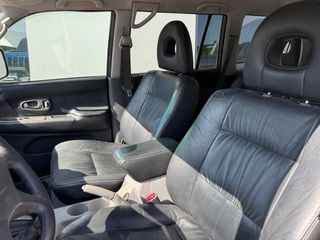 Mitsubishi Pajero 2005-thumb-10