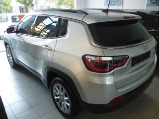 Jeep Compass 2021 1.6 DIESEL ΜULTIJET2 130HP 6TAX. LONGITUDE/49.000KM/ΕΛΛΗΝΙΚΟ-thumb-3