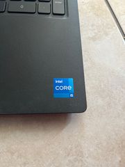 Dell Vostro 3520-thumb-3