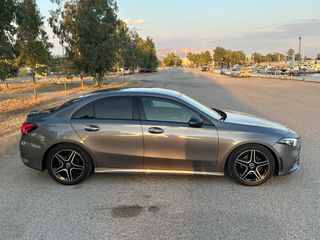 Mercedes-Benz A 180 2020 AMG LINE-thumb-5