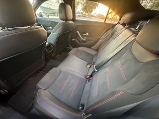 Mercedes-Benz A 180 2020 AMG LINE-thumb-10