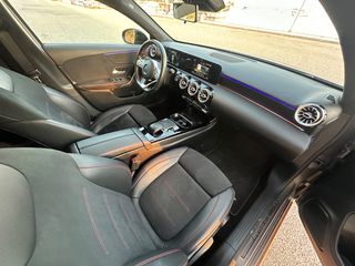 Mercedes-Benz A 180 2020 AMG LINE-thumb-13