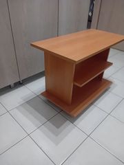 Τραπεζάκι ξύλινο-thumb-1