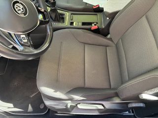 Volkswagen Golf 2019 1.6 TDI-thumb-14