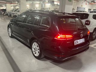 Volkswagen Golf 2019 1.6 TDI-thumb-5